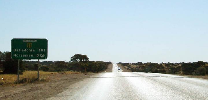 Voyage sur-mesure, Caiguna Roadhouse